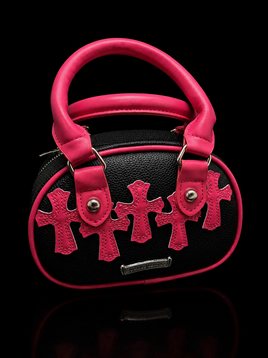 Cross Cutie (Medium)